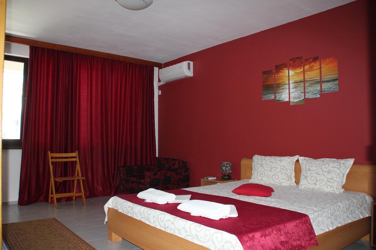 Yankov'S House Hotel Sozopol Exterior photo